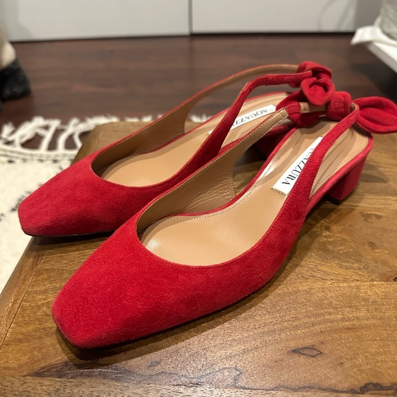 NEW AQUAZZURA Very Bow Tie Sling 35 sz 37 US 7
$795 - Picture 4 of 7